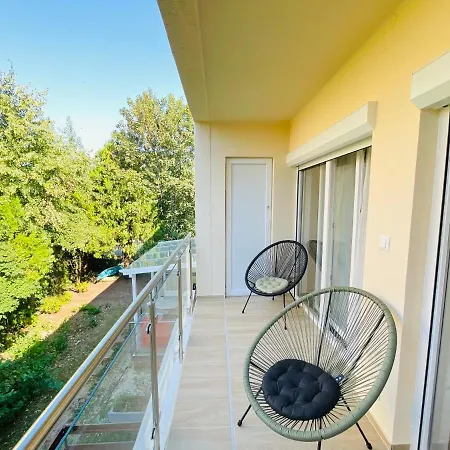 Kethly Premium Apartment