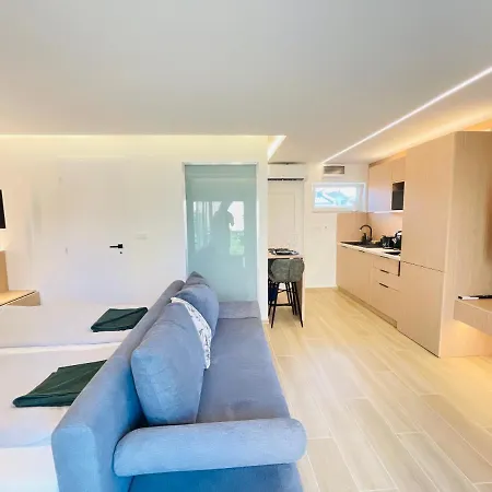 Kethly Premium Balatonfured