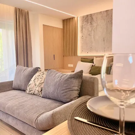 Kethly Premium Apartment Balatonfured