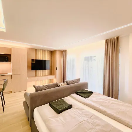 Kethly Premium * Balatonfured